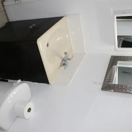 Adib - 2448 Carling Ave, Unit 102 *
