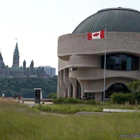 - Dwtn - Parliament Hill By Ihg