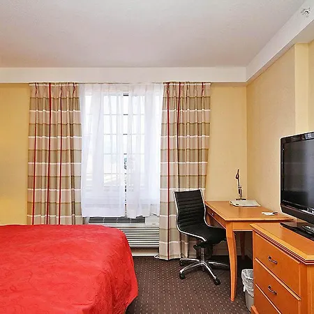 Fairfield & By Marriott Kanata