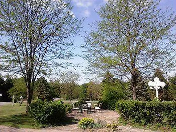 Country View Manor Ottawa
