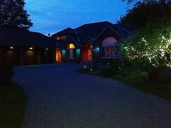 Country View Manor Ottawa