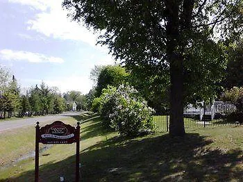 Country View Manor