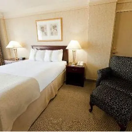 Hotel & Ottawa-downtown Ottawa