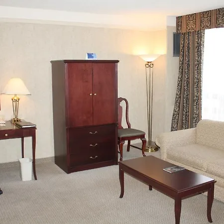 Hotel & Ottawa-downtown