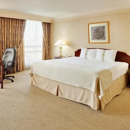 Hotel & Ottawa-downtown