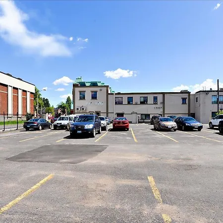Ottawa Inn Hotel Hotel