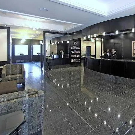 Hotel At Bay