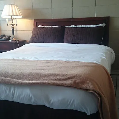 Richmond Plaza Motel