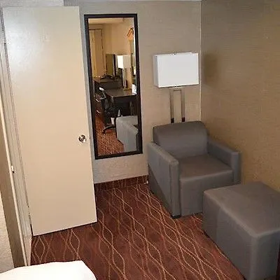 Days By Wyndham Hotel