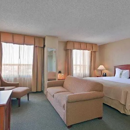 Hotel & Ottawa-downtown 3*