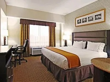 Hotel Express & Airport By Ihg Ottawa