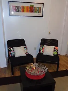 Adib - 362 Friel St, Unit 2 Apartment Ottawa