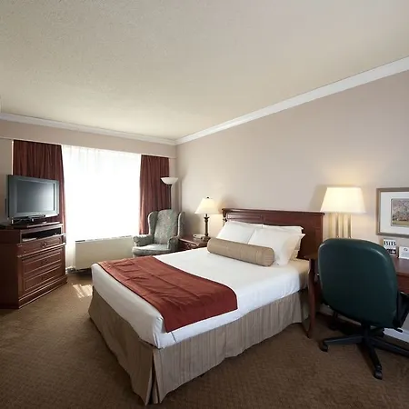 Capital Hill & Hotel