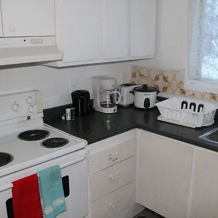 Adib Apartments - 931 Pinecrest Rd, Unit B Apartment