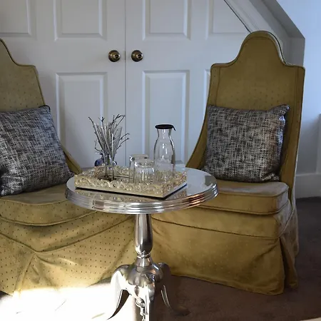 Glencree House Bed & Breakfast *