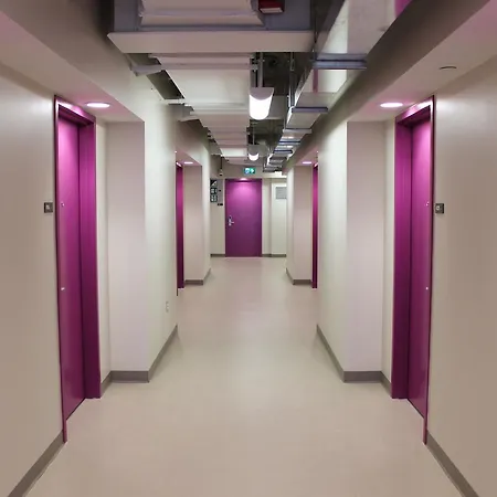 Hostel Residences De L'universite D'ottawa - Henderson | University Of Residences - Henderson