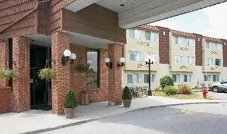 Travelodge By Wyndham East