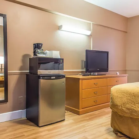 Econo Downtown Lodge Ottawa
