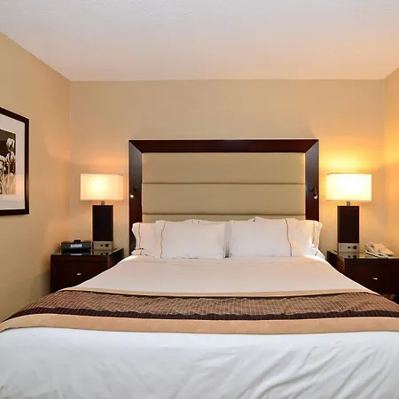 At Bay Hotel 3*