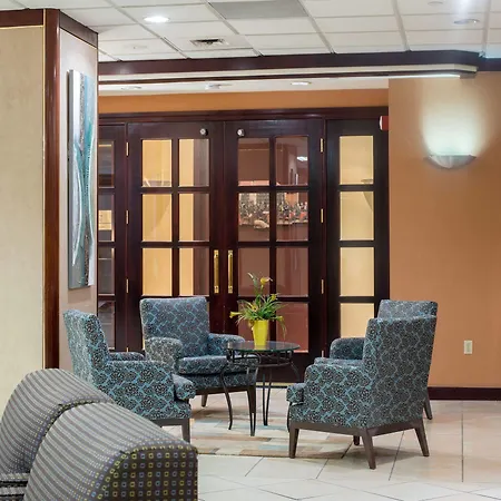 Hotel Capital Hill & 3*