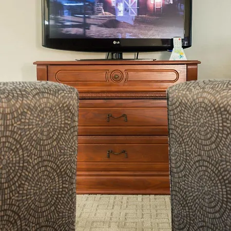 Hotel Capital Hill & 3*