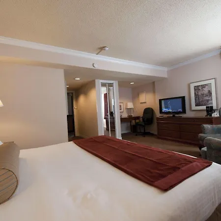 Hotel Capital Hill & 3*