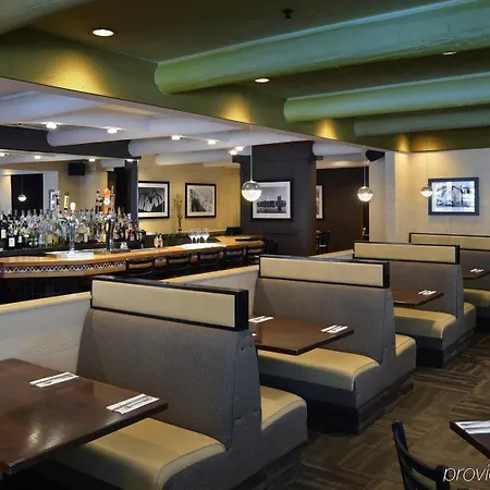 Hotel - Dwtn - Parliament Hill By Ihg