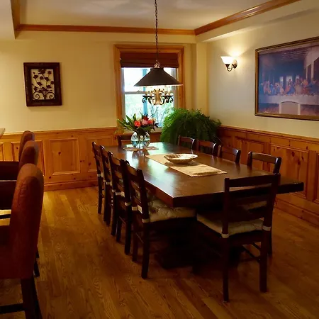 East Eden Bed & Breakfast Ottawa