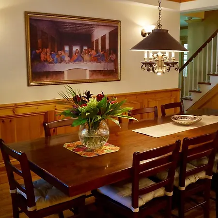 Bed & Breakfast East Eden