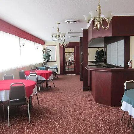 Plaza Downtown 3*