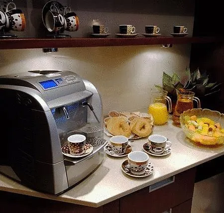 Bostonian Executive Suites Hotel 3*