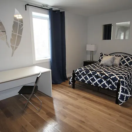 Apartment Bringing Sunshine Into Your ❤. Downtown Retreat *