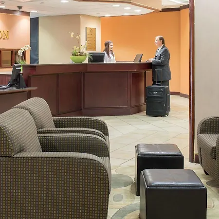 Hotel Capital Hill & 3*