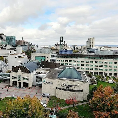 Hotel Embassy & Ottawa