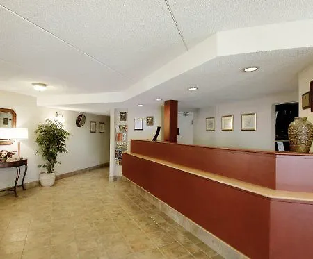 Comfort Kanata West 4*