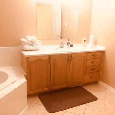 Guest house Brooktrout Kanata Mg *