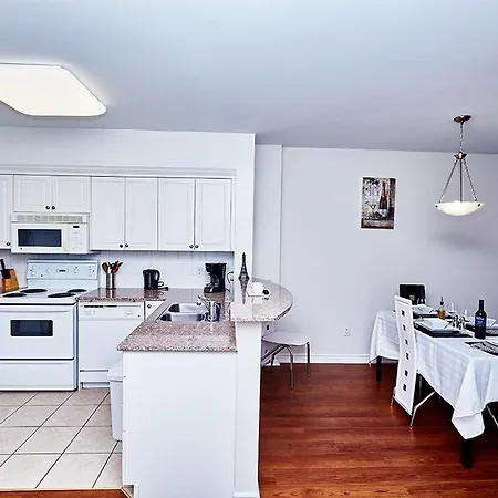 Pelicanstay Near Rideau Canal Ottawa