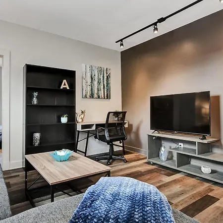 Modern / Renovated 1br Near Downtown Ottawa! *
