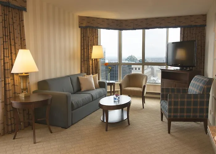 Minto Suite Hotel