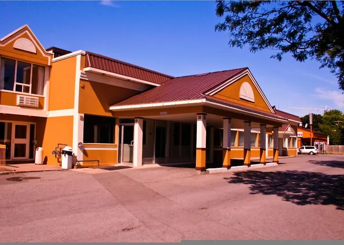 Ottawa Plaza Inn Downtown