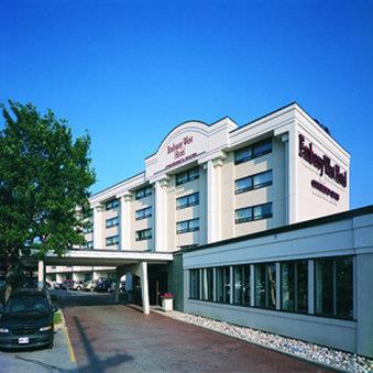 Hotel Embassy West Ottawa