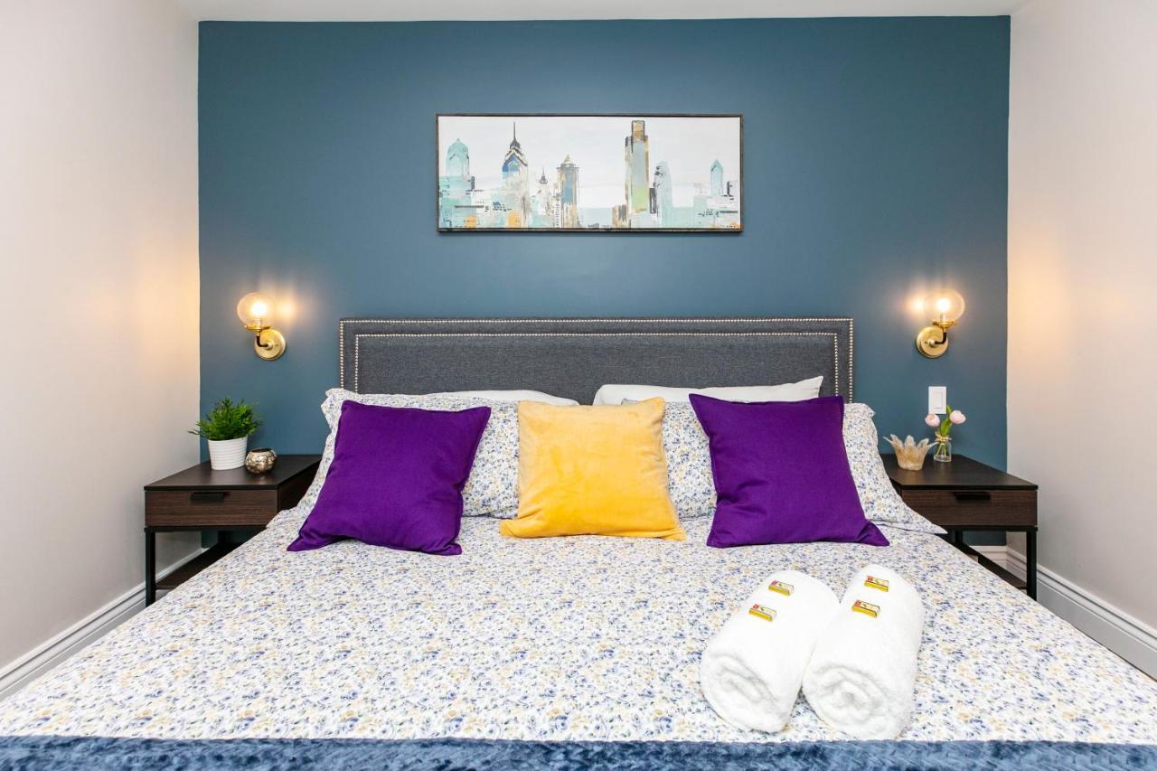 Apartment Luxury 2br With King Bed - Steps From Byward Market! Ottawa