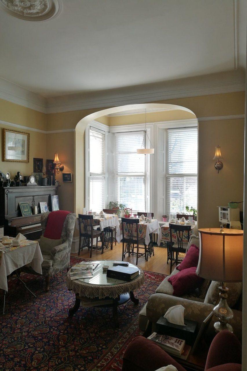 Mcgee's Bed & Breakfast Ottawa
