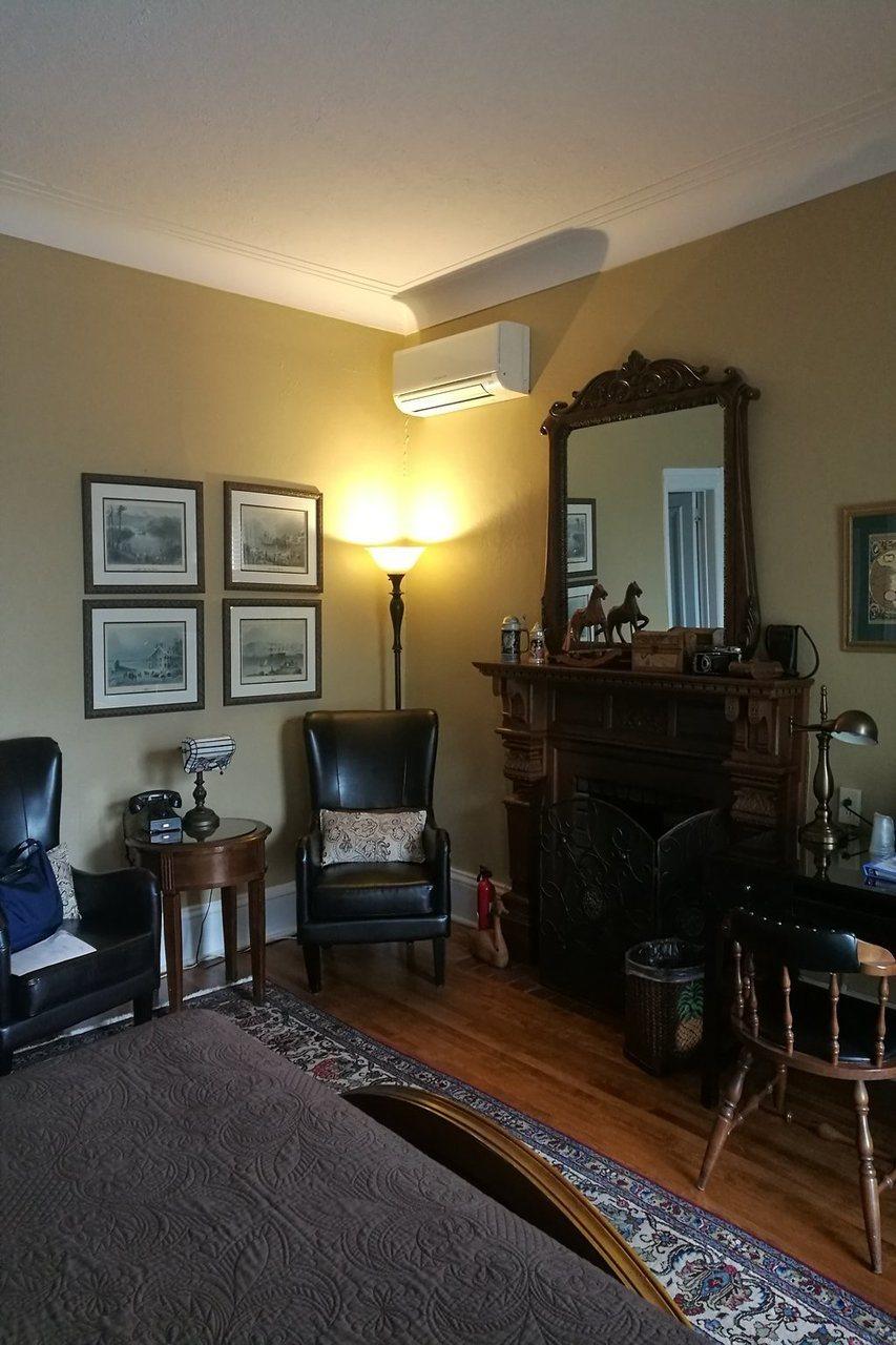 Mcgee's 3* Ottawa