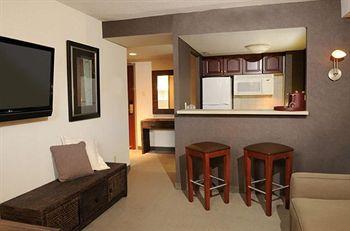 Bostonian Executive Suites Hotel