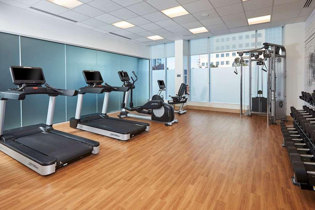 Hyatt Place West 3*