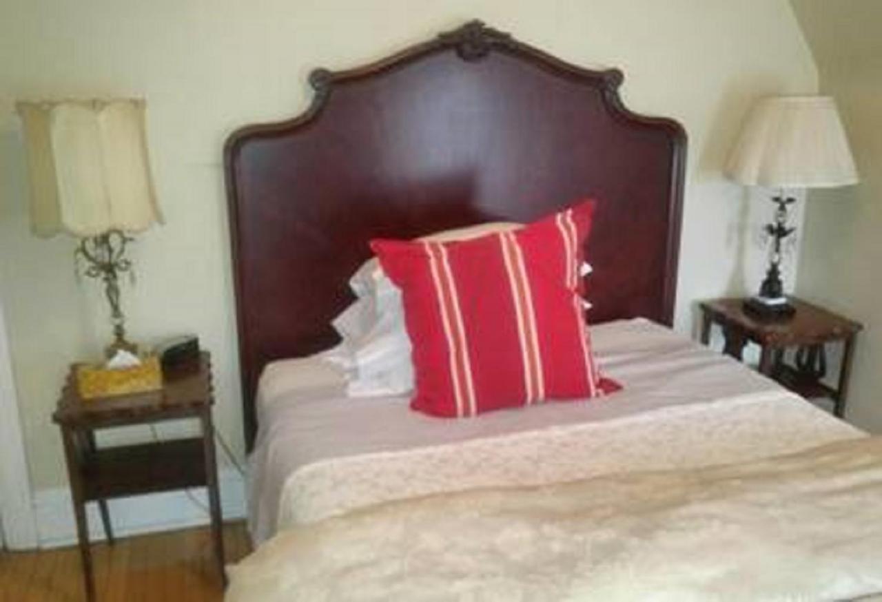 Bed & Breakfast Ashbury House 4*