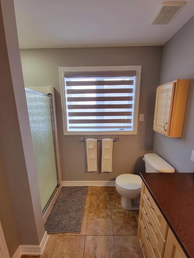 Cozy 3 Bedroom Town House 20 Min From Down Town And Airport Apartment Ottawa