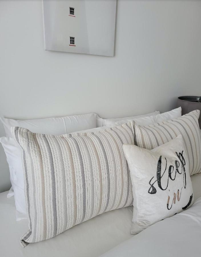 Guest house 5 Star Ottawa