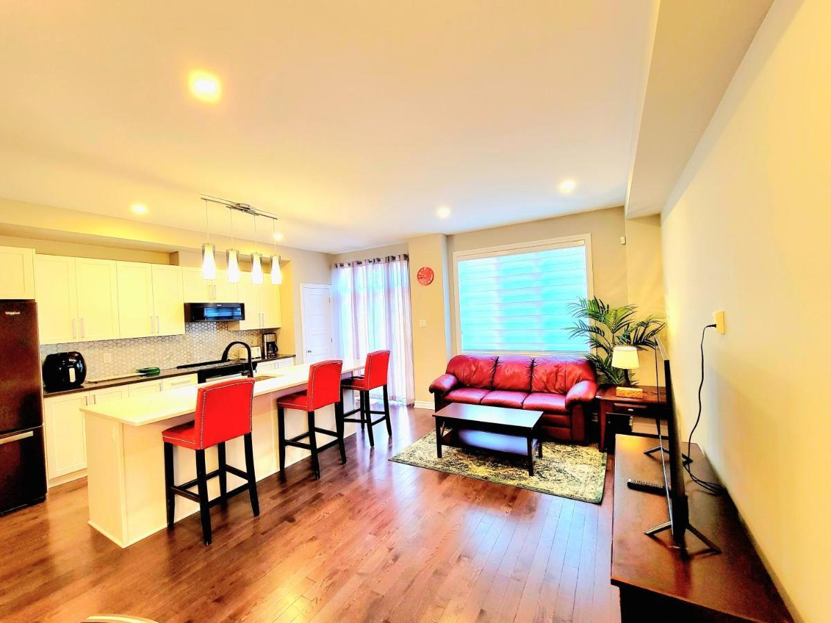 3 Bedroom Town House In Close To Downtown Ottawa